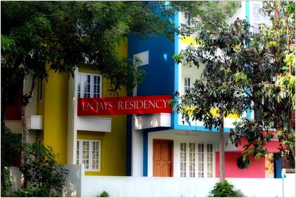 En Jays Residency Apartment Kottayam Luaran gambar